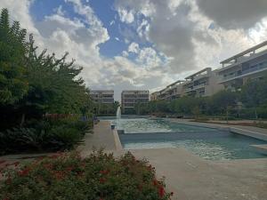 Luxurious Lakeview Flat Gated compound 95