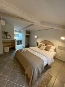 La Tuilerie du Bazalac - 弗卢尔