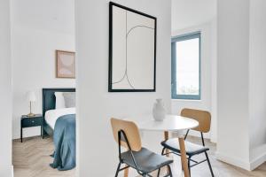 Blueground Bromley by Bow concierge nr shops LON-224