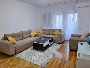 Urban Apartment - Kastriot