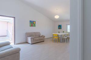 Haiku Rossa - YourPlace Abruzzo