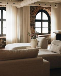 Saint Sulpice Lofts by Bakan - Old Montreal