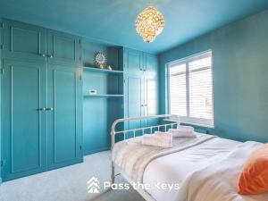 Cosy cottage within walking distance to Hart Street, perfect for exploring Henley-on-Thames - Pass the Keys