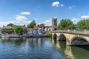 Cosy cottage within walking distance to Hart Street, perfect for exploring Henley-on-Thames - Pass the Keys