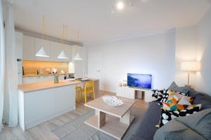 Scandinavian Airy APT in Business Area & Airport