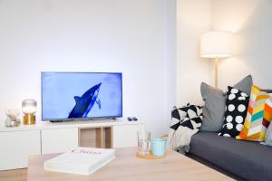 Scandinavian Airy APT in Business Area & Airport