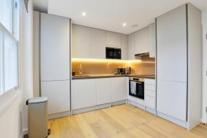 Kensington Luxury Apartment -2 bedrooms 2 baths