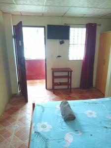 Apartment with 2 balcones close to bars and restaurants