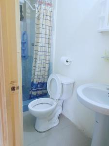 Apartment with 2 balcones close to bars and restaurants