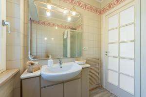 Petrarca 20A, Napoli