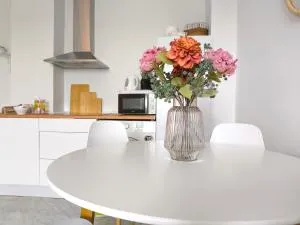 Apartamento acogedor - piscina - parking - Кармона