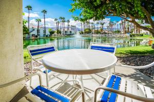 Desert Breezes Resort