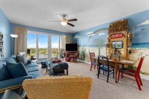 Laketown Wharf #1232