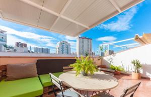 Adosado con piscina en la playa