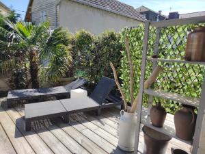 Grand appartement 3 pièces, terrasse au sud et mer à 80m