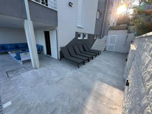 VILLA PALAVRA - Apartments With Amazing Views and Shared Heated Pool