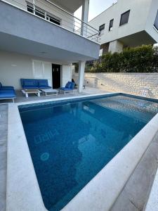 VILLA PALAVRA - Apartments With Amazing Sea Views and Heated Pool