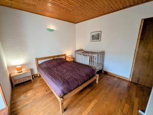 Maisons de vacances Gite familial avec terrasse et espace enfants a Faymont - FR-1-583-370 : photos des chambres