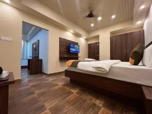 Grand Falcon Electronic City - Electronics City 