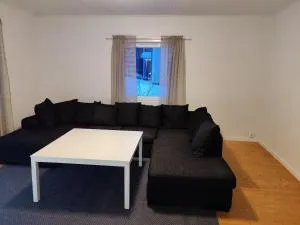 Newly renovated house with good facilities in Husum - Björna