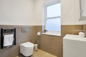 Kensington Luxury Apartment -2 bedrooms 2 baths