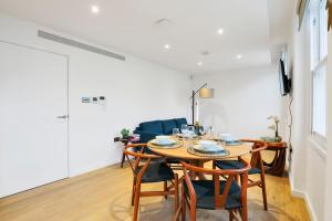 Kensington Luxury Apartment -2 bedrooms 2 baths