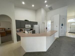 Highlands Retreat: Pool, Golf & Disney Nearby