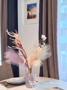 Stylish Modern Studio, Large Balcony, Prague 3