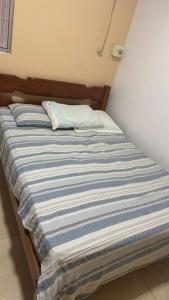 Casa térrea com 2 quartos e quintal COP 30