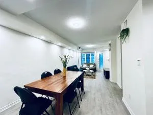 Peaceful and Cozy Vacation Home Close to 401 and 404 - Markham