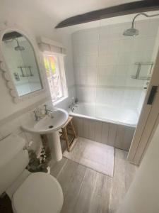 Charming One Bed Cottage in Historic Market Town