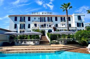 Hotels Hotel des Mimosas : photos des chambres
