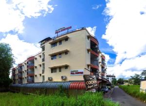 Classic Cochin Airport Hotel