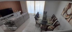 Casa com 02 quartos, Meia Praia - Itapema