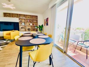 Appartements Appartement YELLOW proche de la gare de Perpignan : photos des chambres