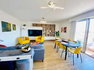 Appartements Appartement YELLOW proche de la gare de Perpignan : Appartement 3 Chambres