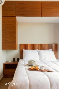 Luminous 2 BR with Roof Pool Close to Hotel Zone by Waves Management