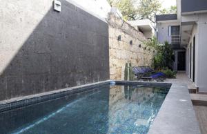 Adhoc Boutique Barrio Antiguo