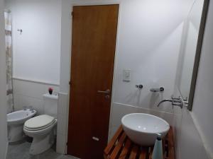 Monoambiente a 3 cuadras de Av Pellegrini y cerca del Anfiteatro