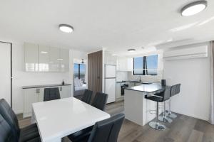 Surfers Paradise Entire Apartment