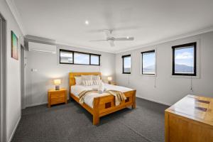 4 Bedroom House - Gorgeous View