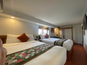 Blue Tropical House Hội An