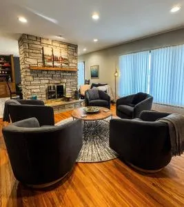 MI CASA- 4 Bd- Mega Playground - Montevideo