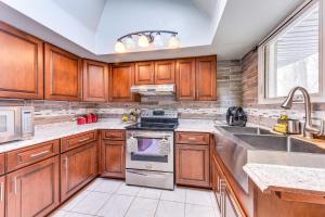 Cozy Wisconsin Escape w Deck, Grill & Fire Pit!