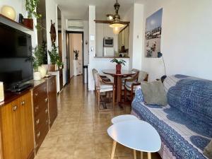 Apartment for five people in Lescala