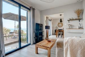 A Stalla - Maison pieds dans leau à Lucciana