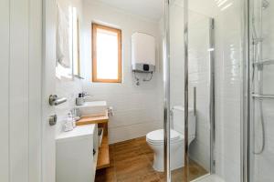 Apartments with parking space Sibenik - 23756