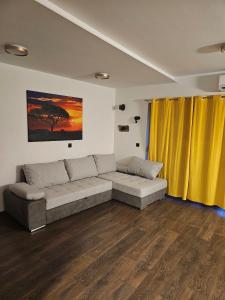 Family friendly house with a swimming pool Solin, Split - 21376