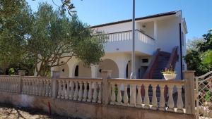 Apartments with parking space Rudina, Hvar - 23777