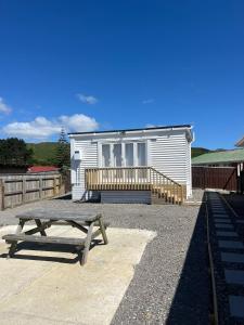 Cosy Studio Retreat in Porirua